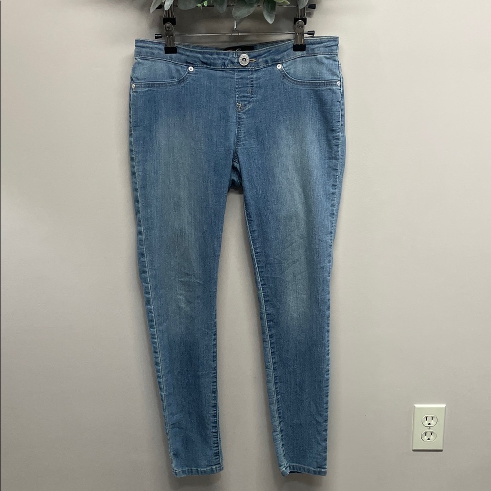 Guess Pull On Low Rise Denim Jeggings L